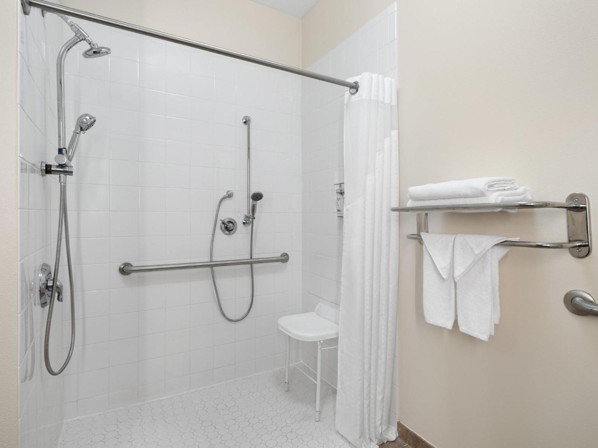 Candlewood Suites Radcliff - Fort Knox By Ihg Ngoại thất bức ảnh